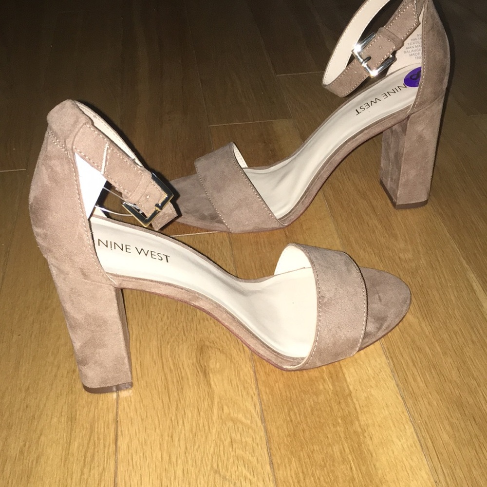 Sandals 4 inch stacked heel